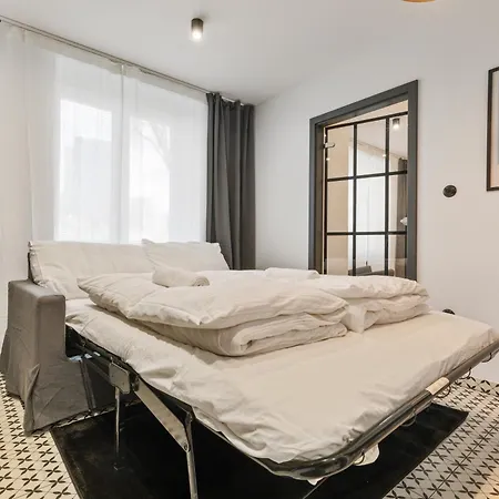 Lam Retro Bratislava